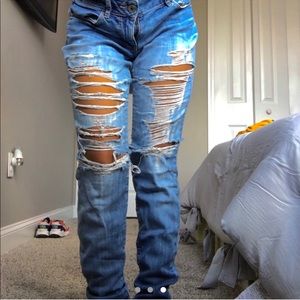 Abercrombie Ripped jeans
